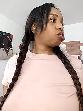 kitty  blackgl online show from February 15, 2025, 3:06 pm