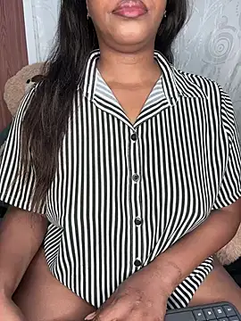 Snapshot of kitty__blackgl chatting on March 13, 2026, 11:39 am kitty blackgl online show from March 13, 2026, 11:39 am