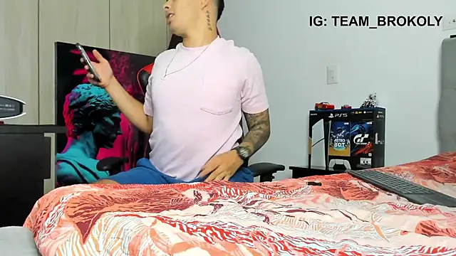 jacob firexx online show from November 7, 2025, 1:49 am