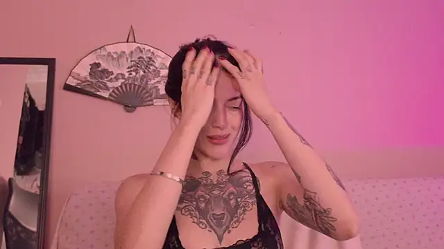 phoenix xx online show from June 25, 2026, 12:32 am