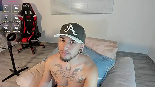 Snapshot of ftmphilip_ chatting on March 1, 2026, 12:23 am ftmphilip online show from March 1, 2026, 12:23 am