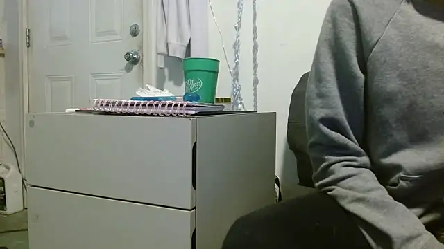 Snapshot of watermellonpussy chatting on April 12, 2026, 1:32 am watermellonpussy online show from April 12, 2026, 1:32 am
