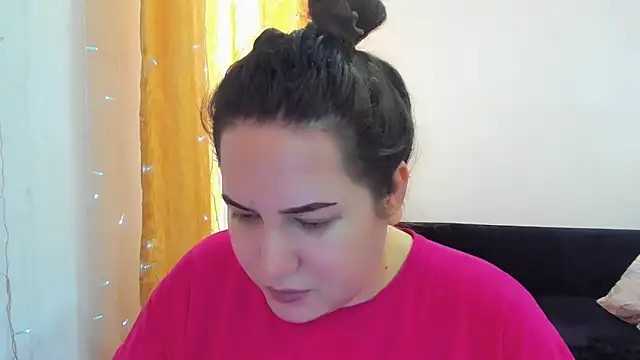  madalexa  online show from February 26, 2026, 11:42 am