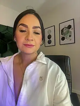 GabriellaFerrer online show from January 16, 2025, 11:15 am