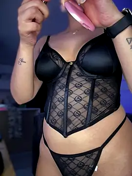 Snapshot of GabriellaFerrer chatting on September 30, 2025, 9:03 am GabriellaFerrer online show from September 30, 2025, 9:03 am