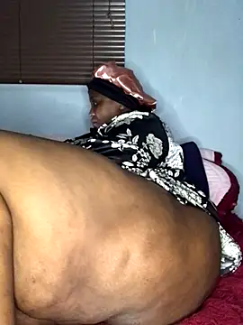 Snapshot of sotho_ssbbw chatting on October 31, 2025, 11:39 pm sotho ssbbw online show from October 31, 2025, 11:39 pm