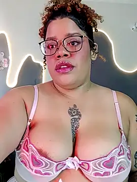 Snapshot of Dirty_sara17 chatting on March 16, 2025, 5:17 pm Dirty sara17 online show from March 16, 2025, 5:17 pm