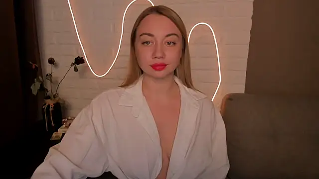 DanielaWisse online show from December 9, 2024, 8:12 pm