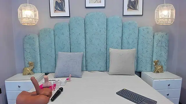 Snapshot of Sara_Vanegas chatting on July 19, 2026, 11:36 am Sara Vanegas online show from July 19, 2026, 11:36 am