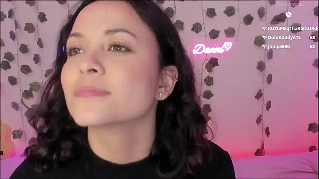 Megan Rodrigo online show from December 9, 2024, 4:23 am