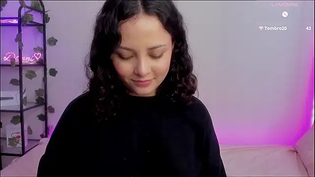 Megan Rodrigo online show from January 9, 2025, 7:08 pm