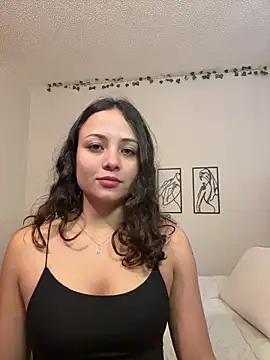 Megan Rodrigo online show from January 8, 2026, 1:57 pm