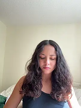 Megan Rodrigo online show from April 25, 2026, 7:55 pm