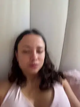 Megan Rodrigo online show from May 13, 2026, 12:46 pm