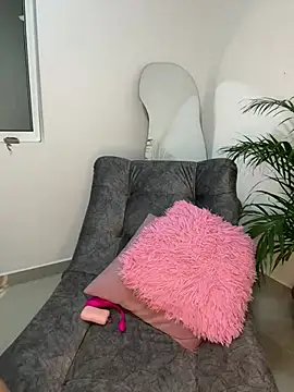 Roxanne 08 online show from December 17, 2024, 11:27 pm