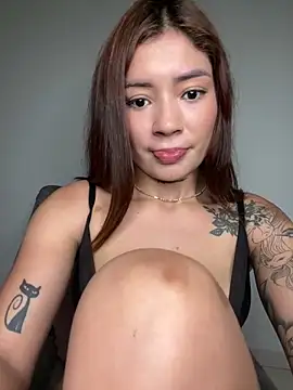 Roxanne 08 online show from March 13, 2025, 10:26 am