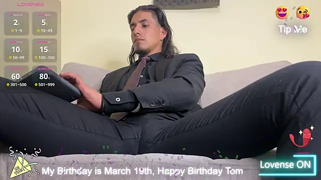 Tom blunt96 online show from March 21, 2025, 10:50 pm