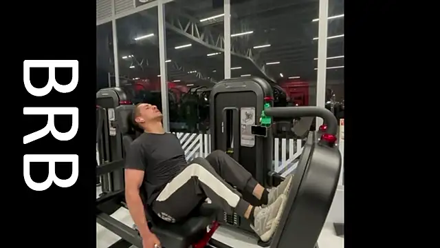 Tom blunt96 online show from March 3, 2026, 8:31 am