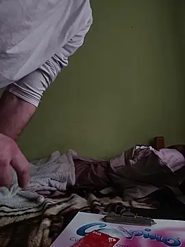 Snapshot of niesmialy39oon chatting on November 11, 2025, 10:37 am niesmialy39oon online show from November 11, 2025, 10:37 am