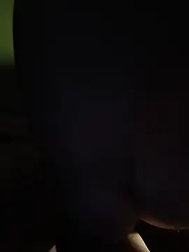 Snapshot of niesmialy39oon chatting on November 14, 2025, 5:33 pm niesmialy39oon online show from November 14, 2025, 5:33 pm