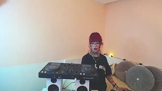 Isabella  dark online show from December 3, 2024, 1:30 am