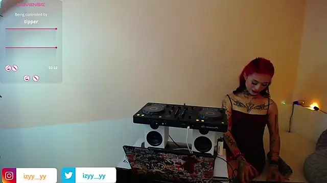 Isabella  dark online show from December 14, 2024, 11:56 pm