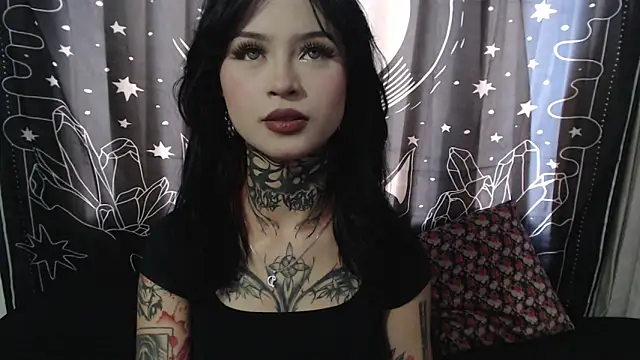 Isabella  dark online show from January 16, 2025, 8:46 pm
