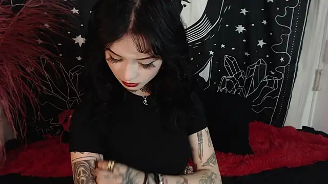 Isabella  dark online show from February 6, 2025, 12:00 am
