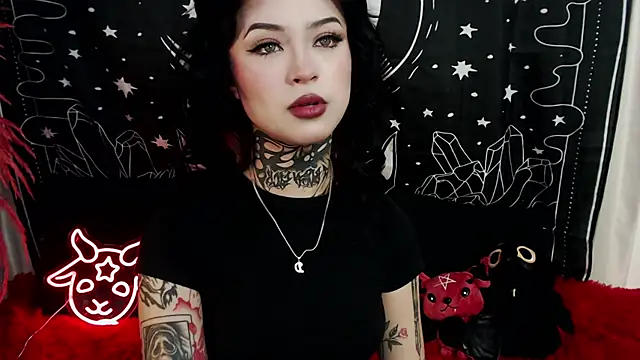 Isabella  dark online show from March 11, 2025, 11:48 pm