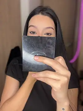 Ambar R0SSE online show from January 17, 2026, 3:22 am