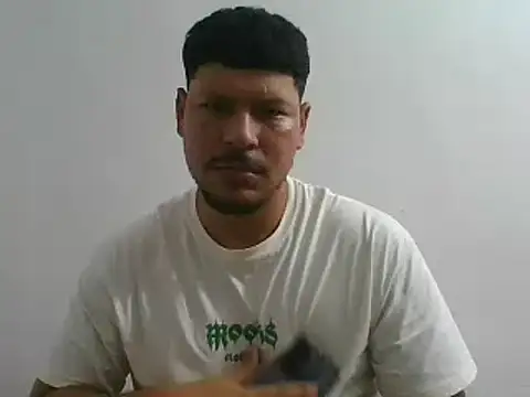 PIGDIRTY22 online show from December 16, 2024, 1:31 am