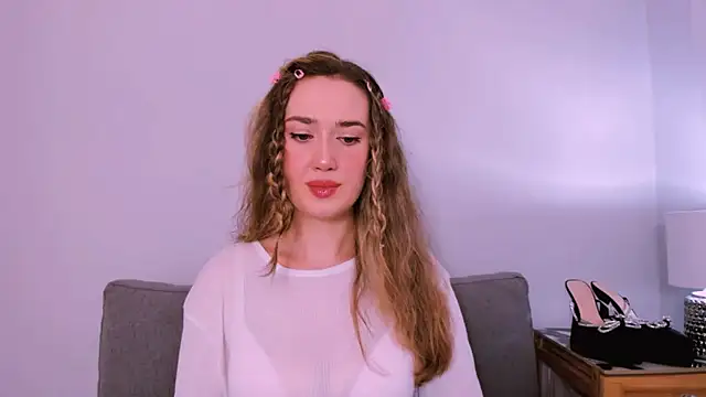 CindyKissable online show from May 12, 2026, 4:04 pm