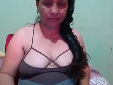 sonia  milk online show from January 17, 2026, 8:12 pm