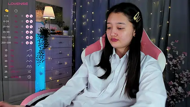 Snapshot of FreyaRaya chatting on March 9, 2025, 11:58 am FreyaRaya online show from March 9, 2025, 11:58 am