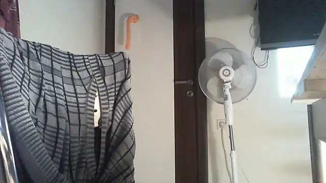 Snapshot of thekeys chatting on May 20, 2026, 7:09 pm thekeys online show from May 20, 2026, 7:09 pm