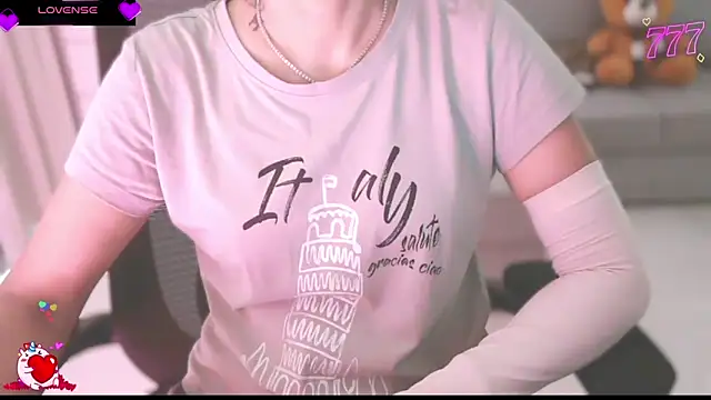  Blue Ruubyy  online show from March 24, 2026, 9:25 am