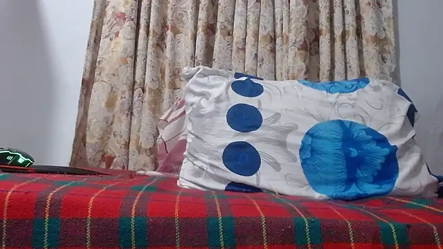 Snapshot of gollfather13 chatting on January 28, 2025, 1:59 pm gollfather13 online show from January 28, 2025, 1:59 pm