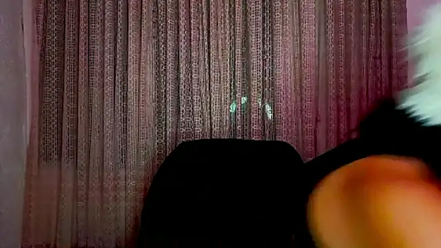 angelsdustxxx online show from September 26, 2025, 6:06 am