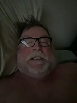 Snapshot of Drummajor chatting on April 3, 2026, 1:53 pm Drummajor online show from April 3, 2026, 1:53 pm