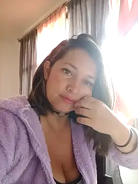 Snapshot of Devil_Sara chatting on January 13, 2025, 12:35 pm Devil Sara online show from January 13, 2025, 12:35 pm