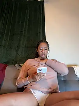 Snapshot of VanessaBling chatting on February 19, 2025, 1:08 am VanessaBling online show from February 19, 2025, 1:08 am