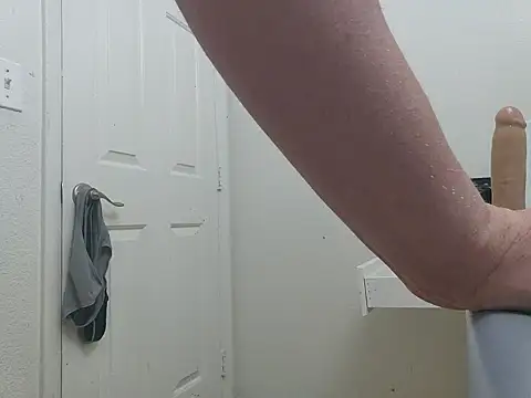 Snapshot of Fuckmyassg00d chatting on February 22, 2025, 10:07 am Fuckmyassg00d online show from February 22, 2025, 10:07 am