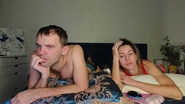 Snapshot of FoxLoveBasik chatting on March 18, 2025, 2:25 am FoxLoveBasik online show from March 18, 2025, 2:25 am