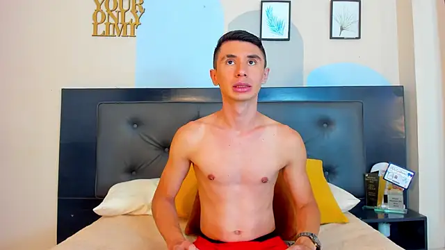 Jotastevensxx online show from May 5, 2026, 7:22 pm