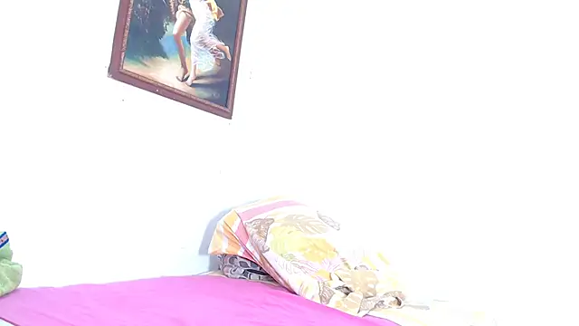 Snapshot of seductivespellvagina80 chatting on December 3, 2024, 1:32 pm seductivespellvagina80 online show from December 3, 2024, 1:32 pm