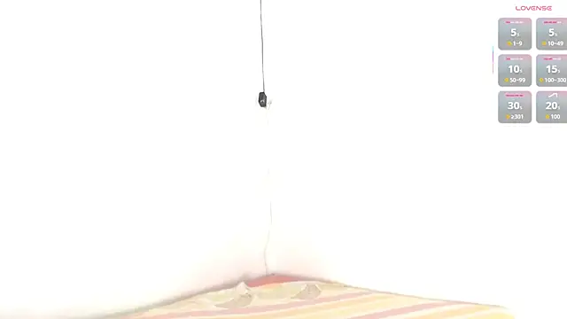 seductivespellvagina80 online show from April 22, 2026, 1:01 pm