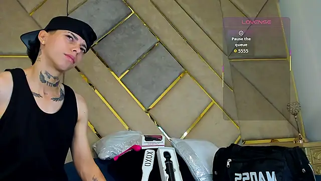 Snapshot of AmberAdams_ chatting on October 20, 2025, 2:50 pm AmberAdams online show from October 20, 2025, 2:50 pm