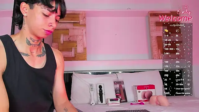 AmberAdams  online show from March 20, 2026, 2:44 pm