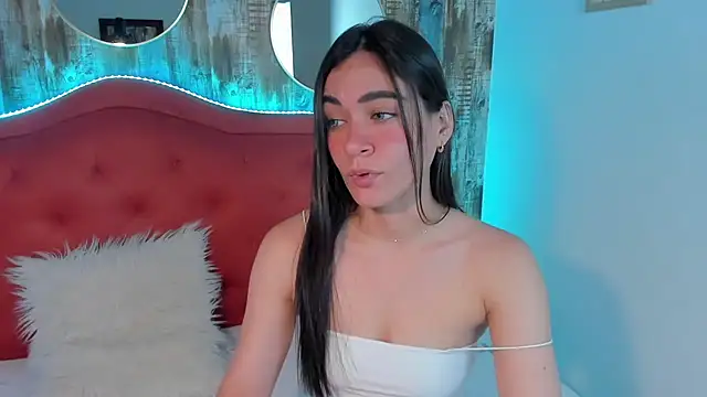 Emma Sophia2 online show from December 5, 2024, 6:21 am