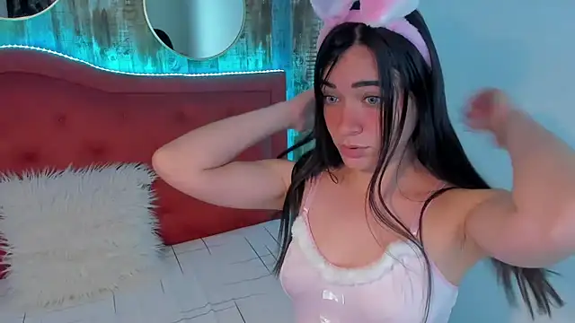 Emma Sophia2 online show from December 22, 2024, 7:00 am